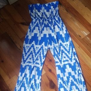 Strapless pants suit